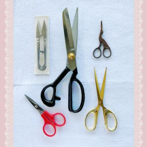 Scissors 剪刀